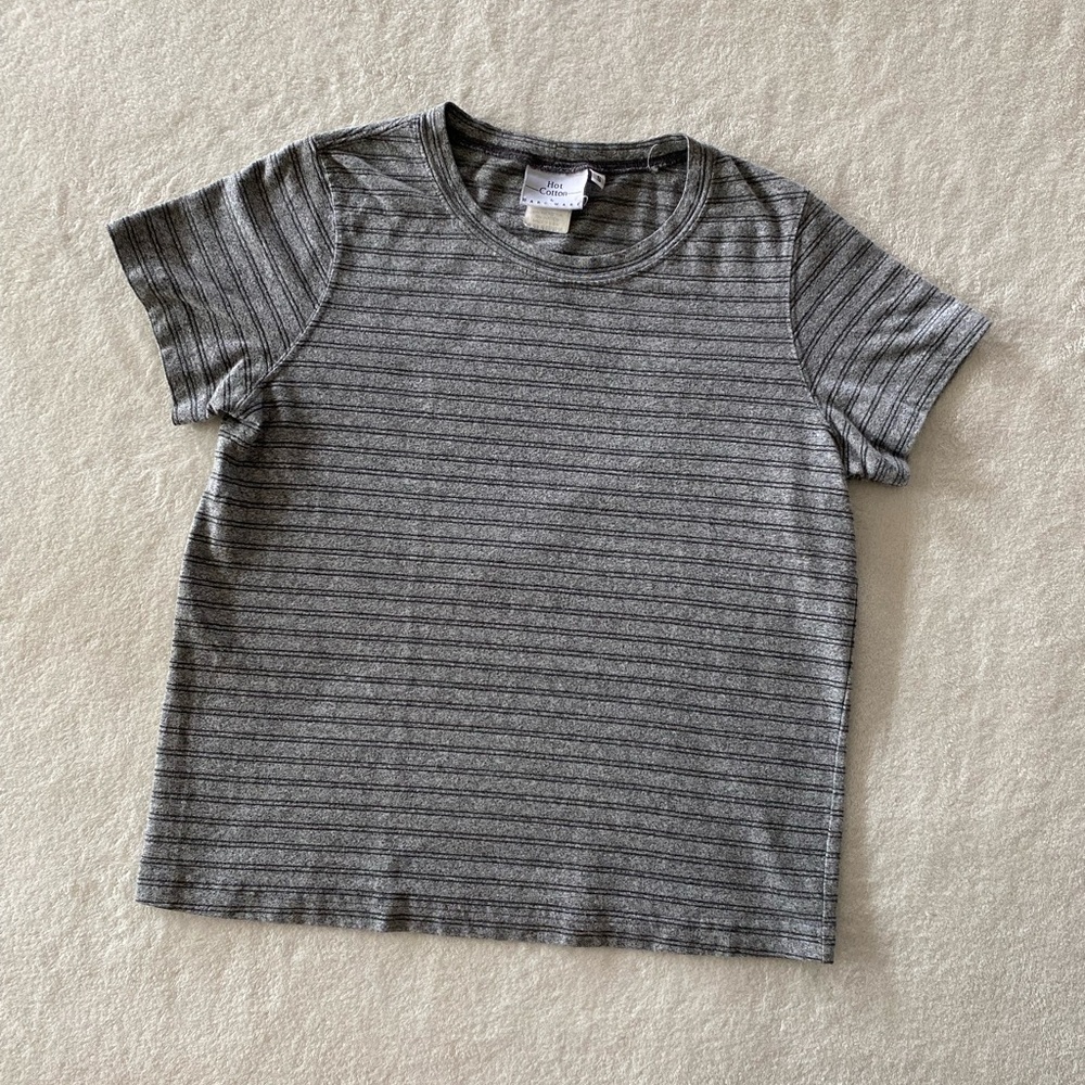 Hot Cotton Vintage Gray Striped Short Sleeve Tee